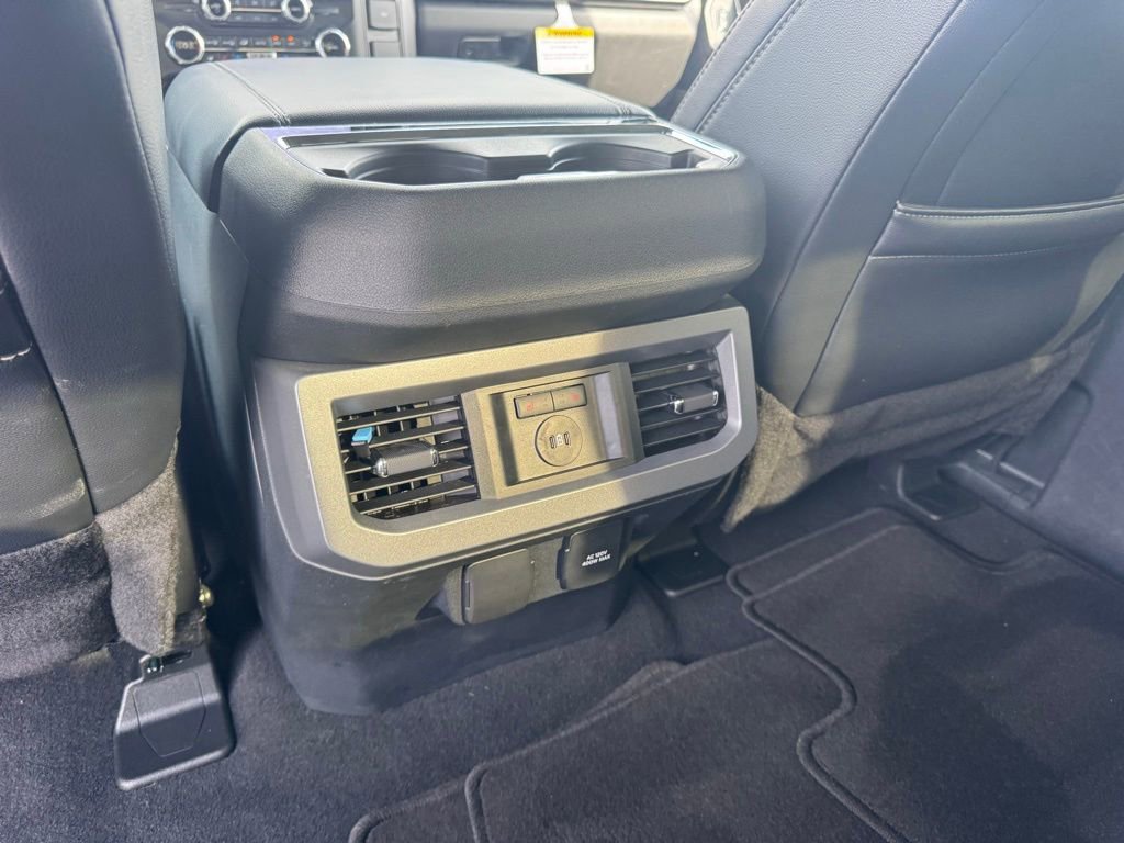 Used 2024 Ford F250 Lariat image 34