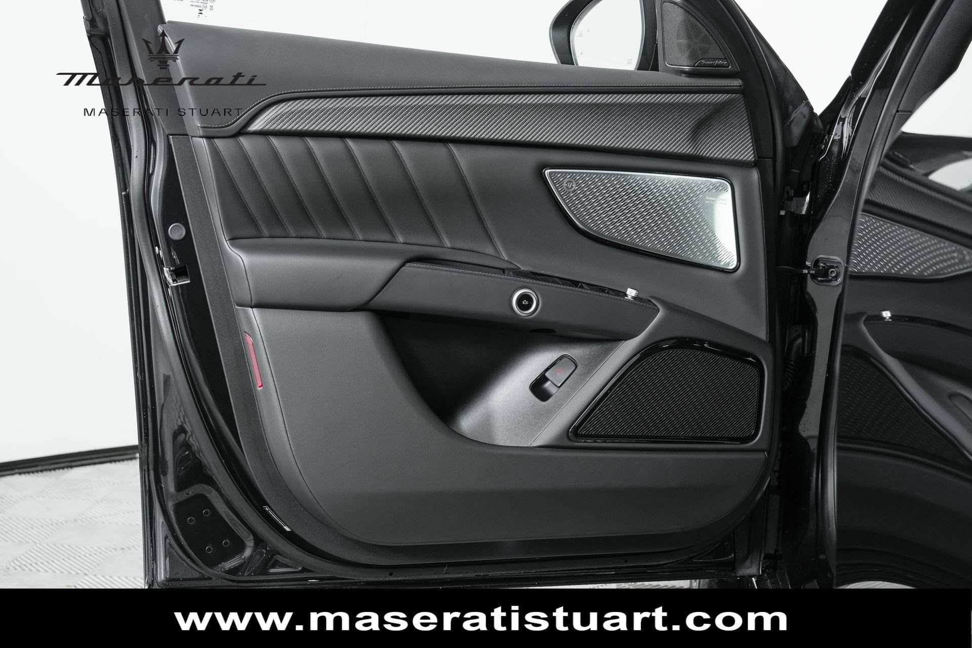 New 2025 Maserati Grecale Modena AWD/4WD image 19