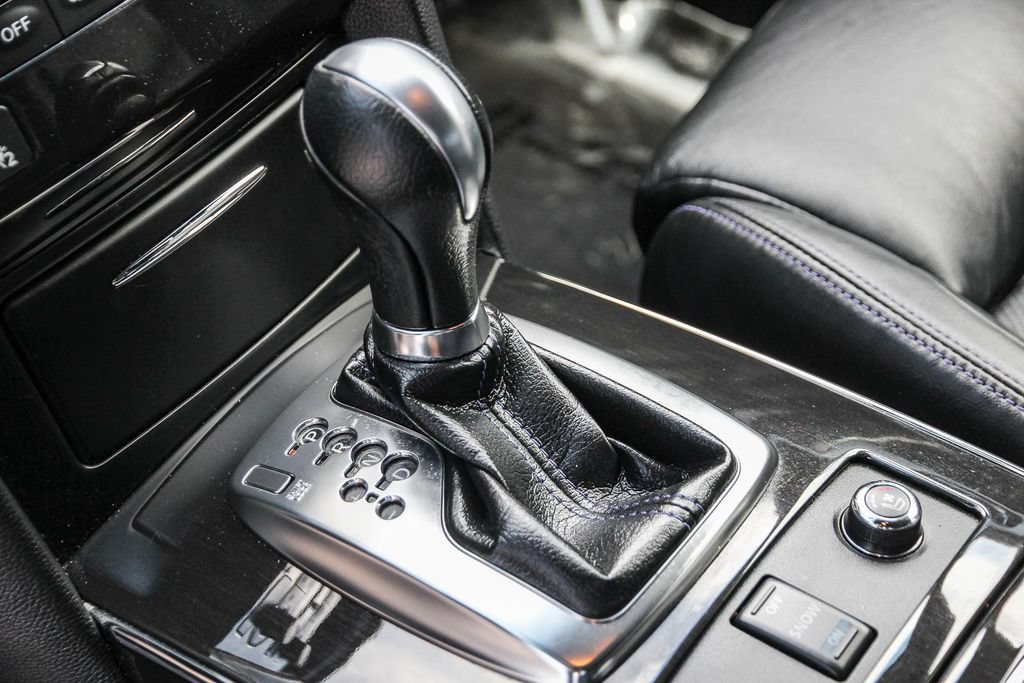 Used 2017 INFINITI QX70 2WD w/ Premium Package image 20