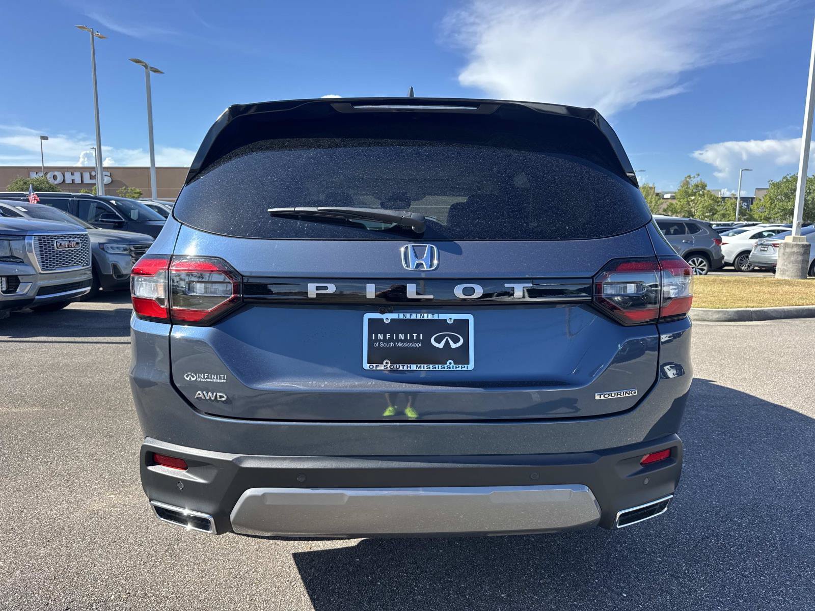 Used 2026 Honda Pilot Touring image 6