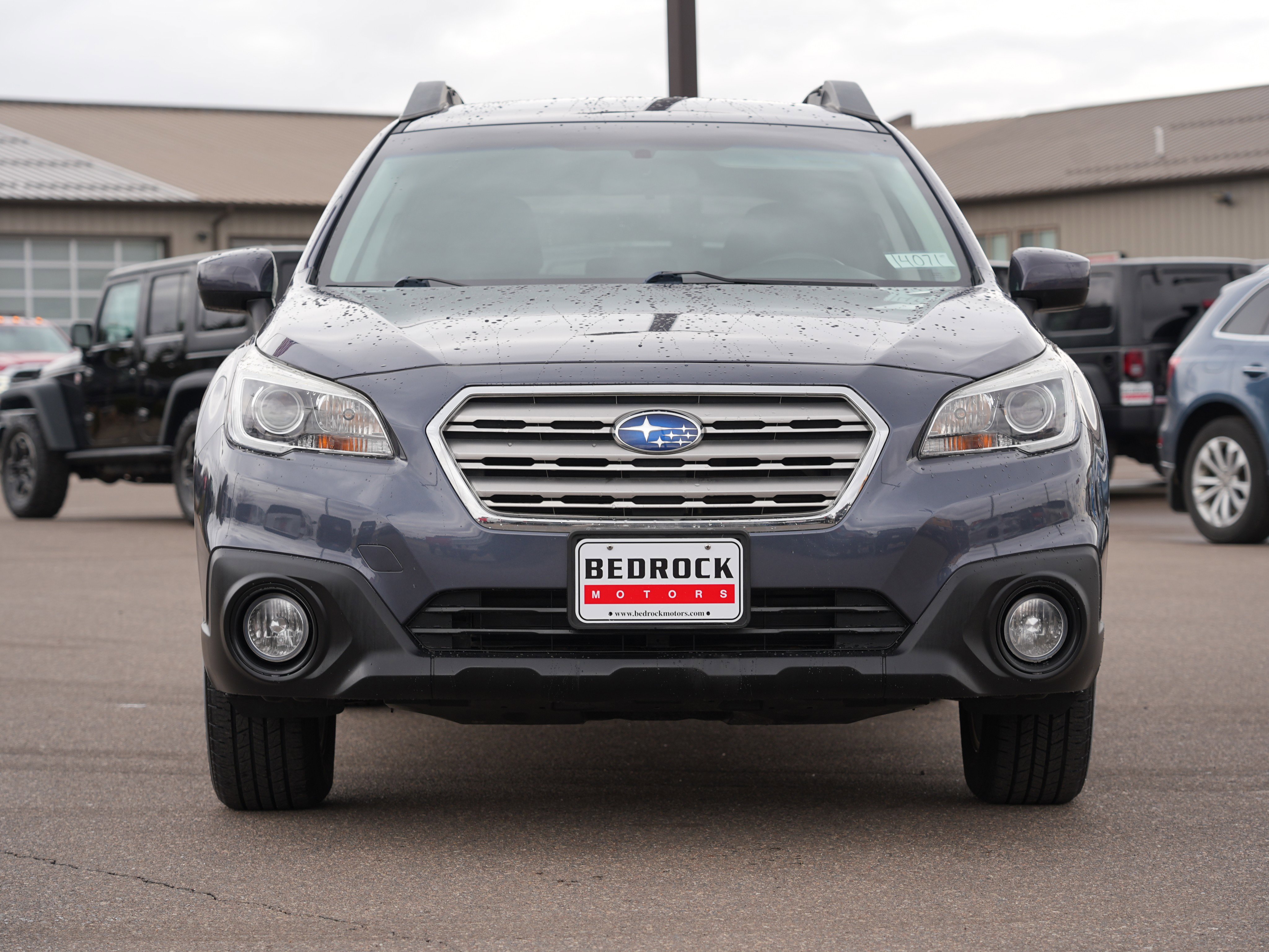 Used 2017 Subaru Outback 2.5i Premium AWD/4WD image 8