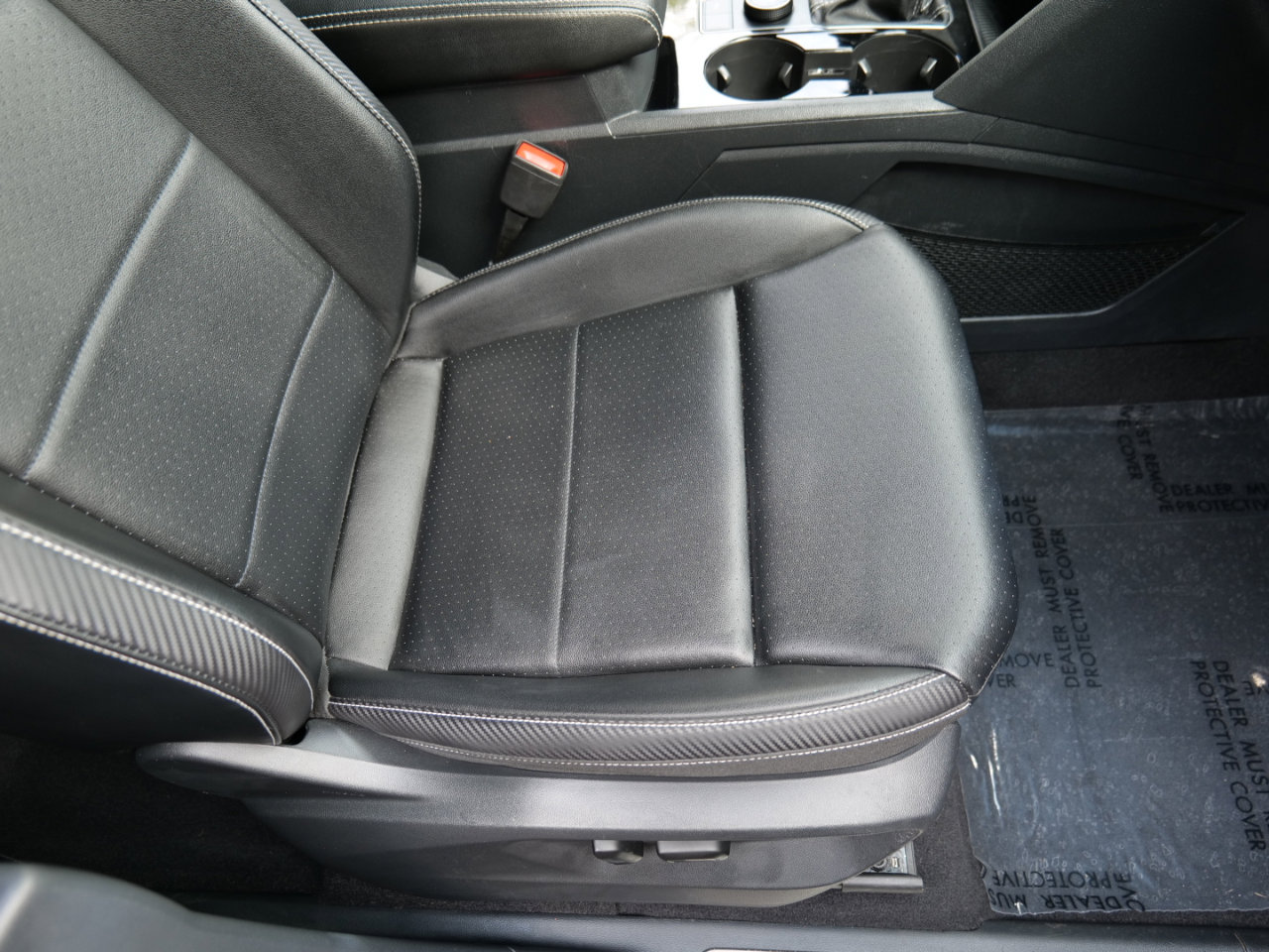 Used 2022 Volkswagen Atlas Cross Sport SEL R-Line image 40