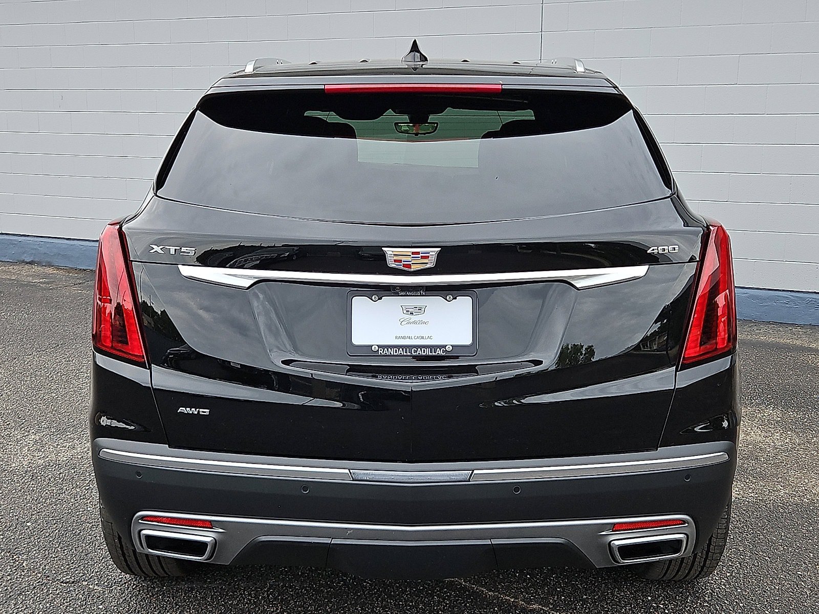 New 2026 Cadillac XT5 Premium Luxury w/ Driver Assist Package AWD/4WD image 4