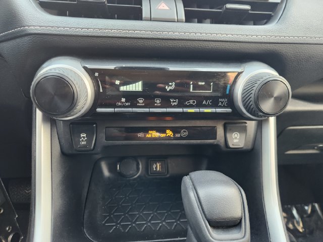 Certified 2024 Toyota RAV4 LE FWD image 17