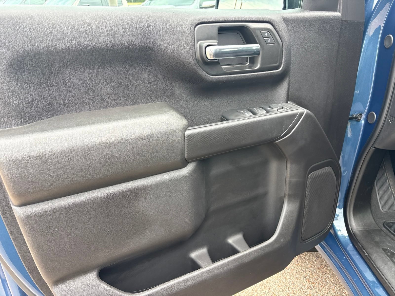 Used 2024 Chevrolet Silverado 1500 Custom RWD image 10