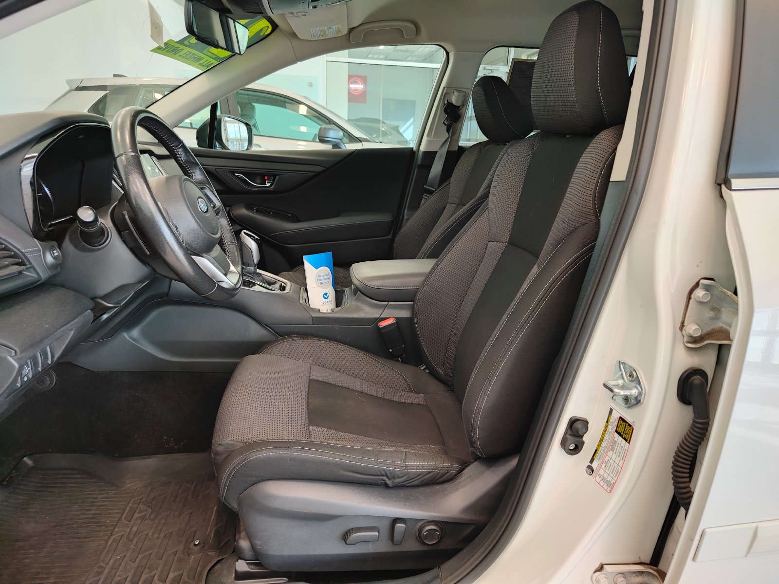 Used 2024 Subaru Outback Premium AWD/4WD image 9