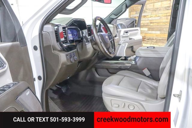 Used 2024 Chevrolet Silverado 2500 LTZ w/ LTZ Convenience Package image 8