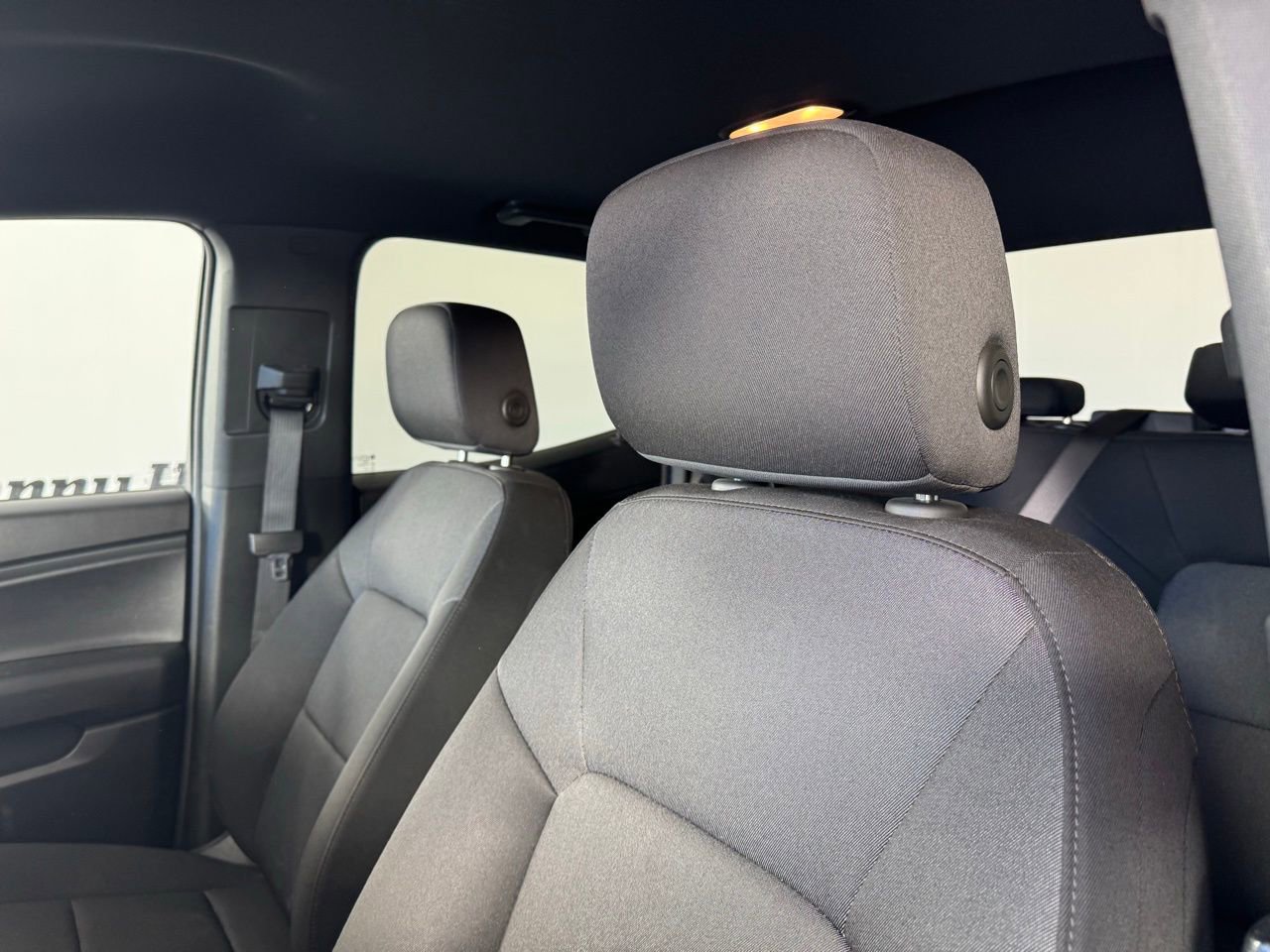 Used 2024 Chevrolet Colorado W/T image 3