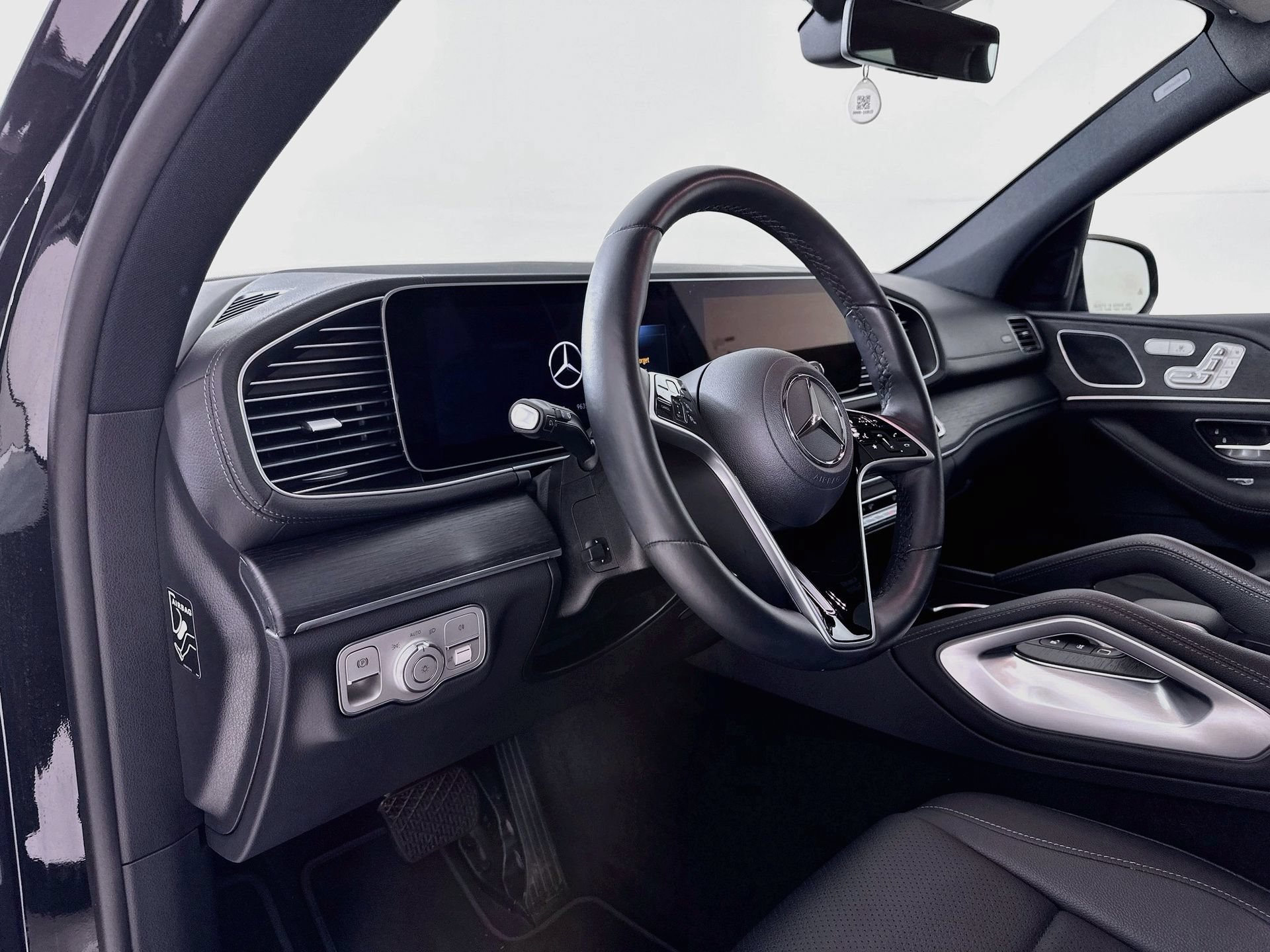 Certified 2026 Mercedes-Benz GLE 350 4MATIC image 10