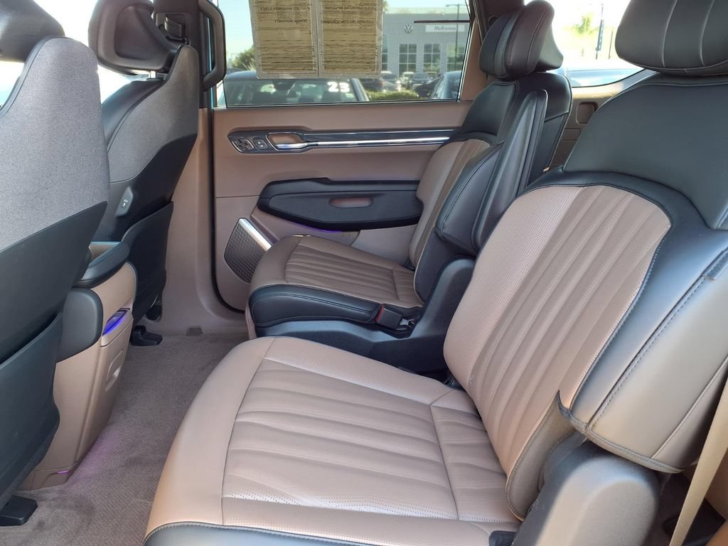 Certified 2024 Kia EV9 GT-Line AWD/4WD image 9