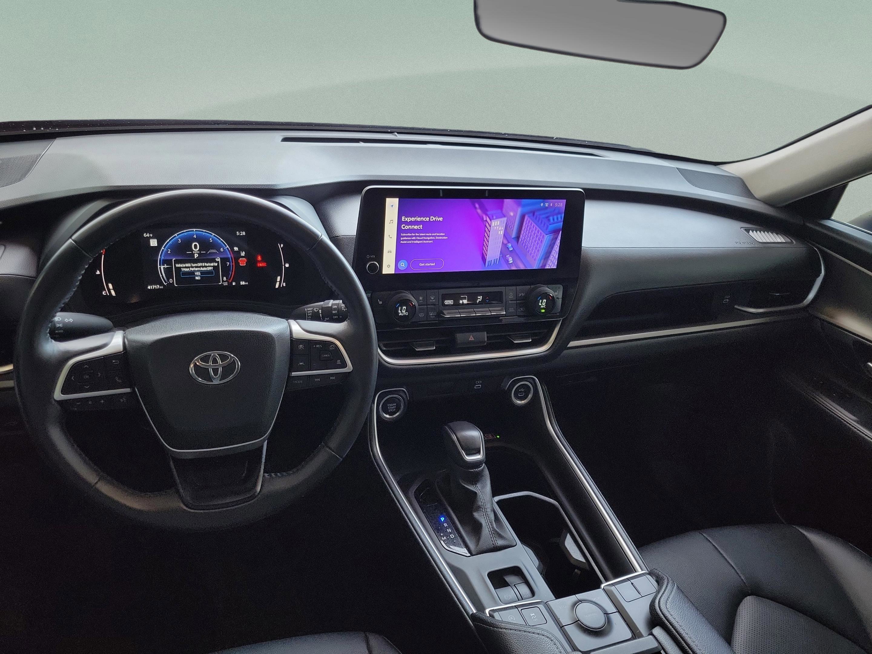 Certified 2024 Toyota Grand Highlander XLE image 29