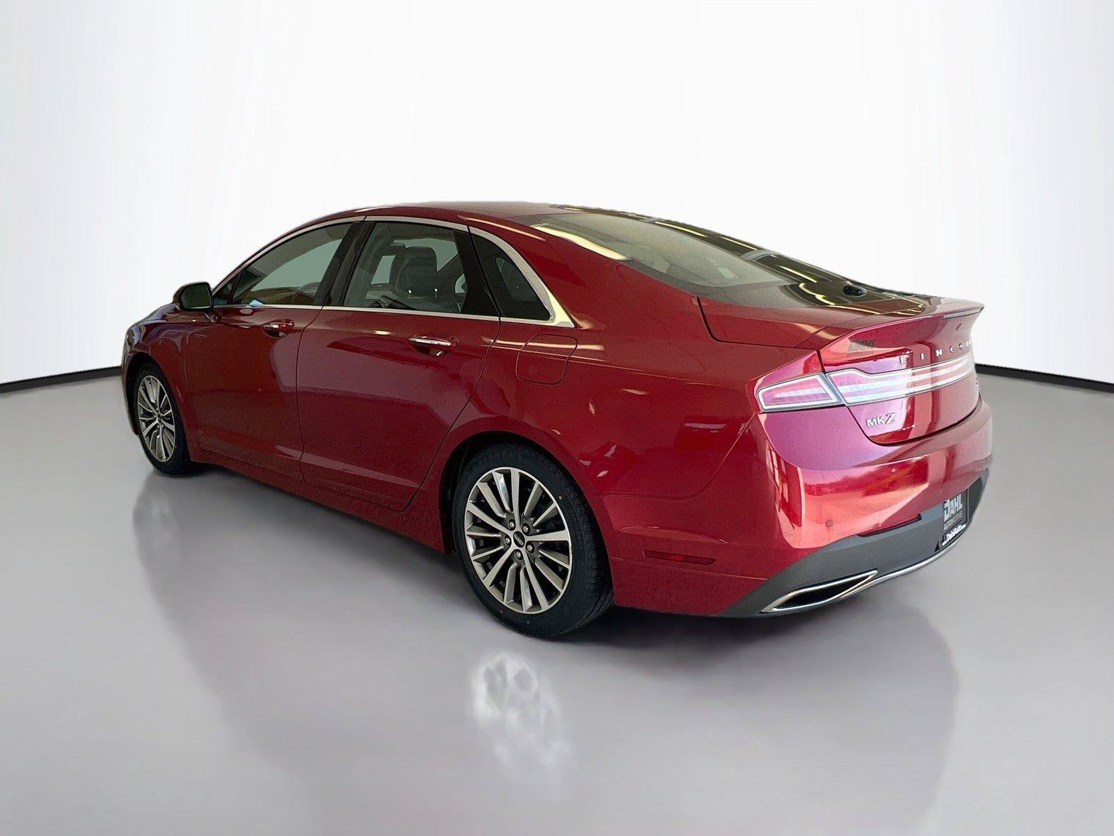 Used 2018 Lincoln MKZ Select w/ Select Plus Package FWD image 10