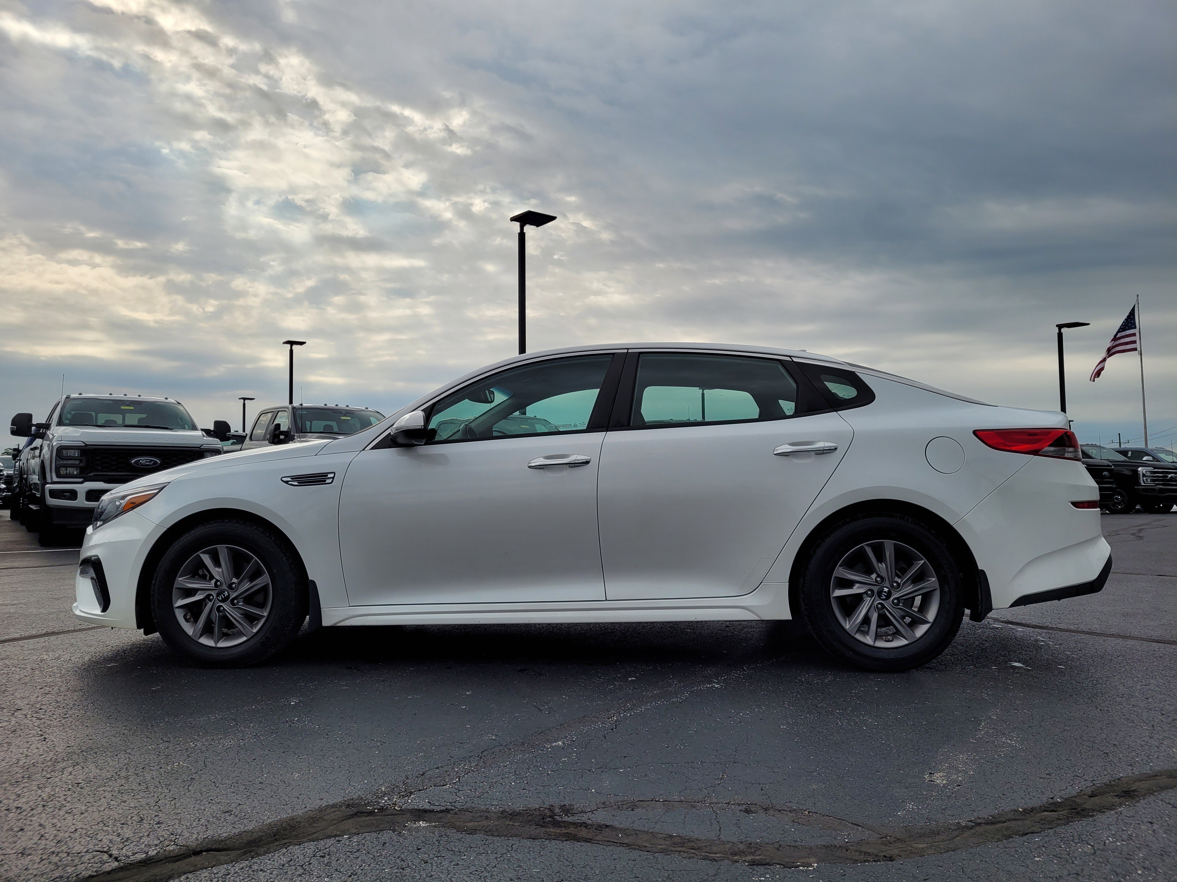 Used 2020 Kia Optima LX FWD image 7