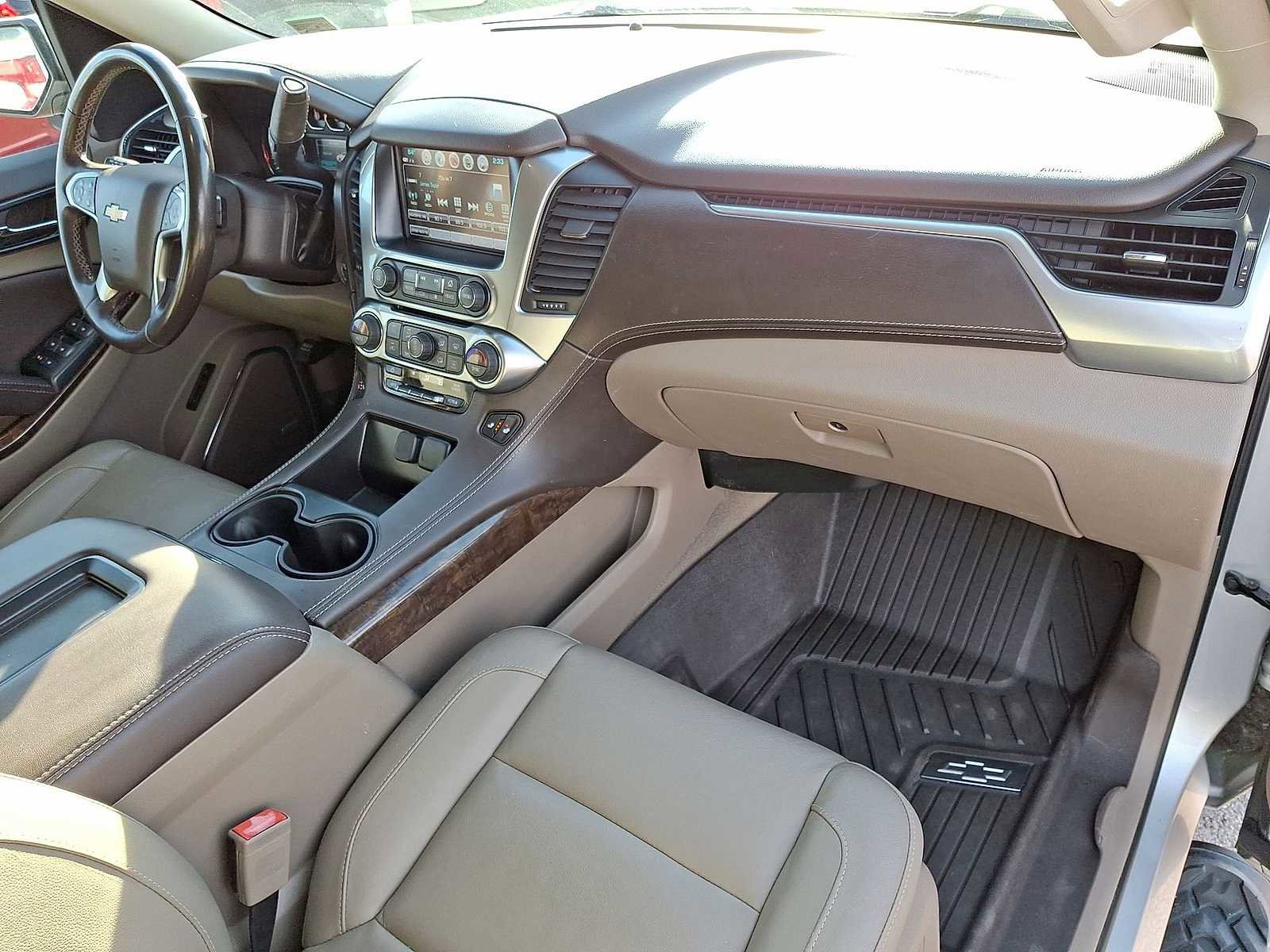 Certified 2019 Chevrolet Tahoe LT w/ Luxury Package image 34