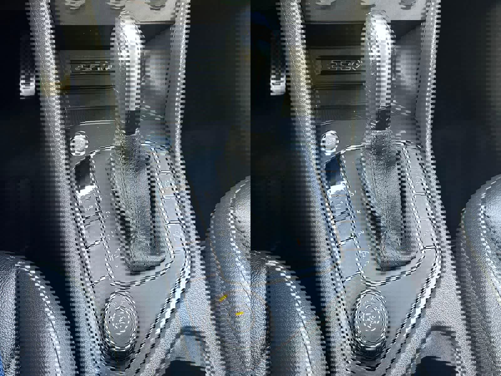 Used 2020 Volkswagen Tiguan SEL Premium R-Line w/ 3rd Row Seat Package image 21