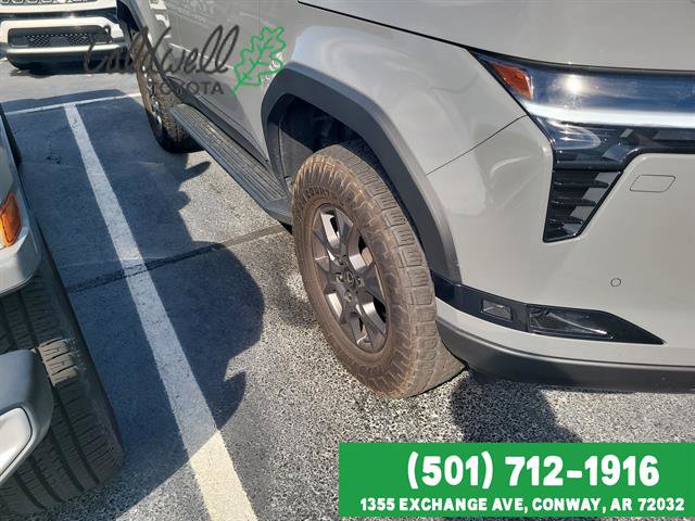 Used 2025 Lexus GX 550 w/ Accessory Package (CT) AWD/4WD image 4