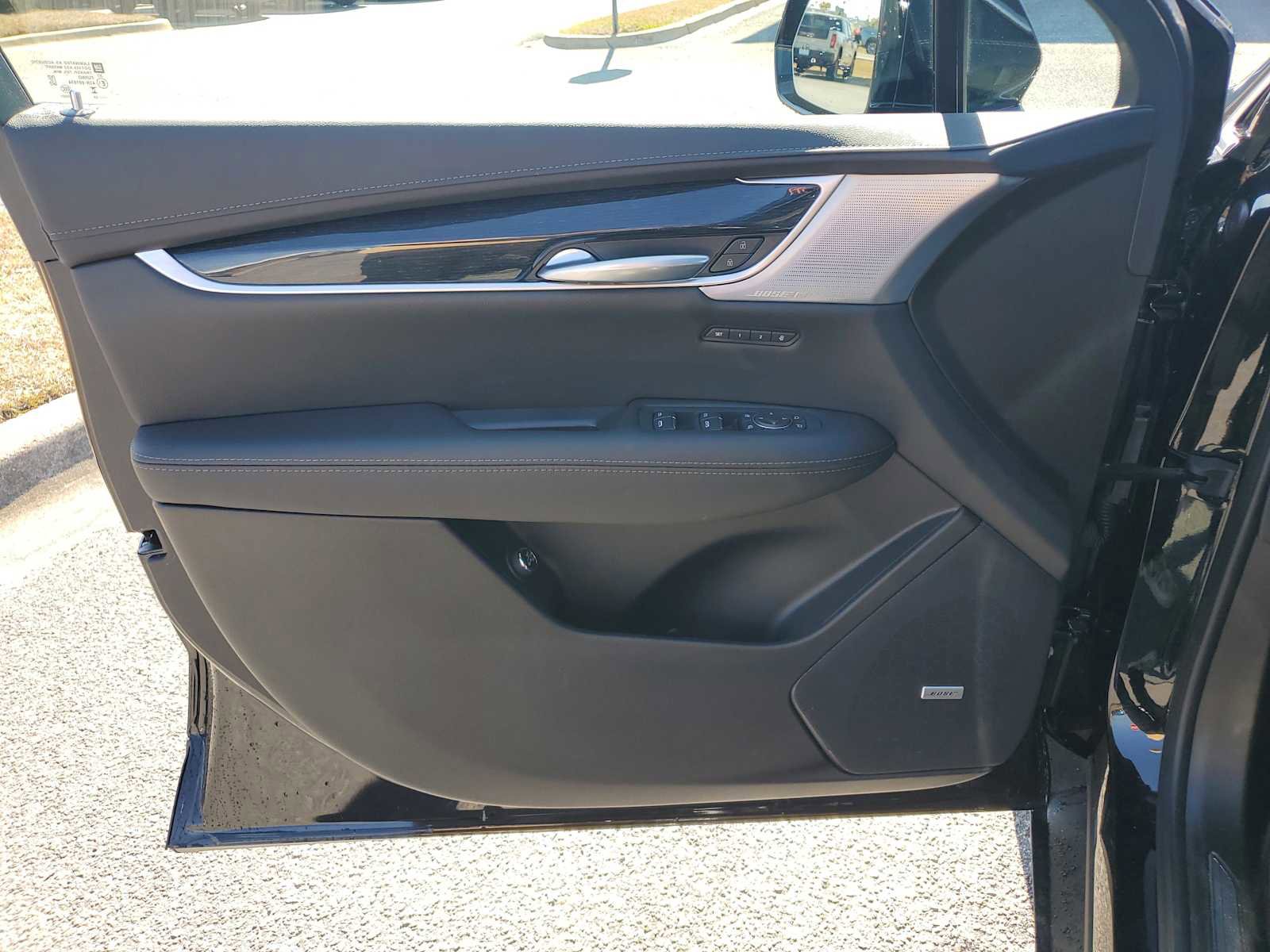 New 2025 Cadillac XT5 Premium Luxury w/ LPO, Red Accent Package FWD image 15