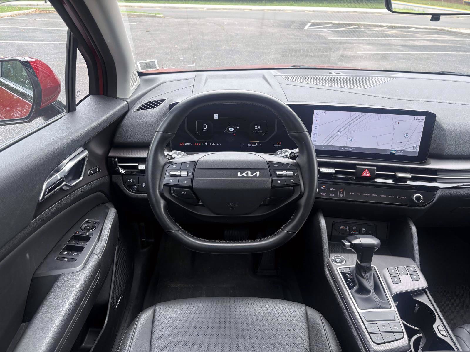 Certified 2026 Kia Sportage SX FWD image 14