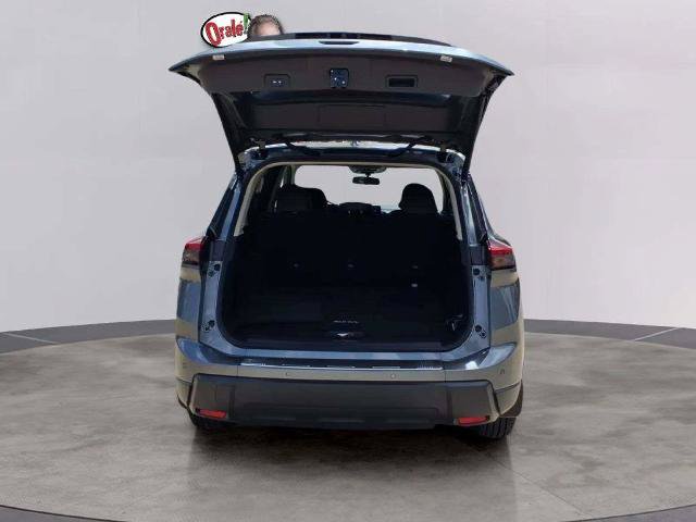 Certified 2024 Nissan Rogue SV w/ SV Premium Package FWD image 19