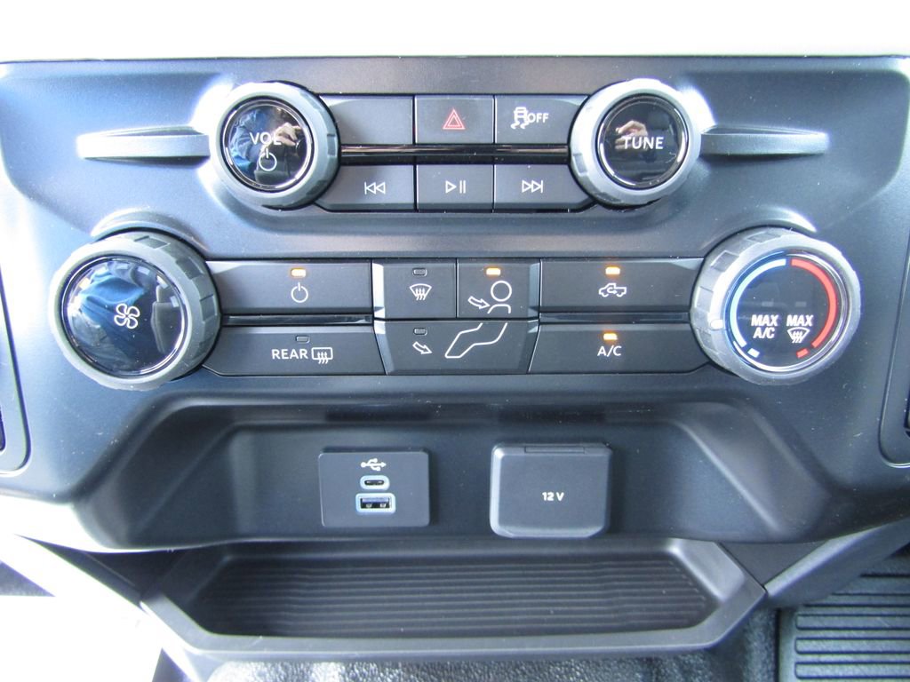 New 2026 Ford F250 XLT image 27