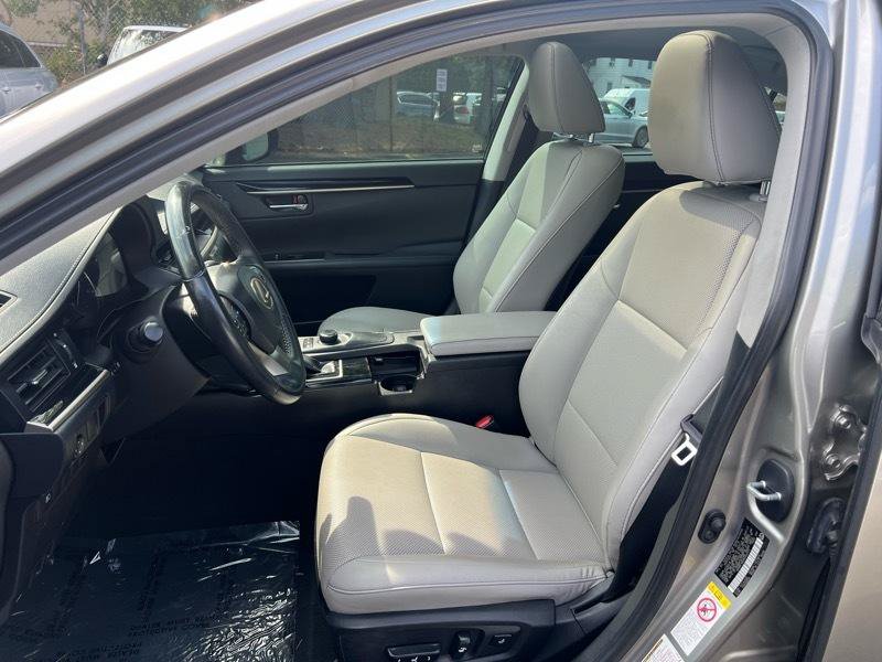 Used 2017 Lexus ES 350 FWD image 7