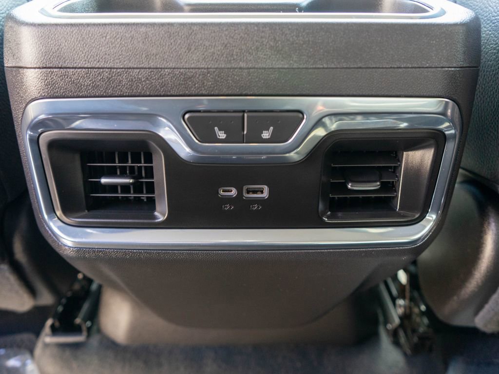 Used 2023 GMC Sierra 1500 Denali w/ Technology Package image 13