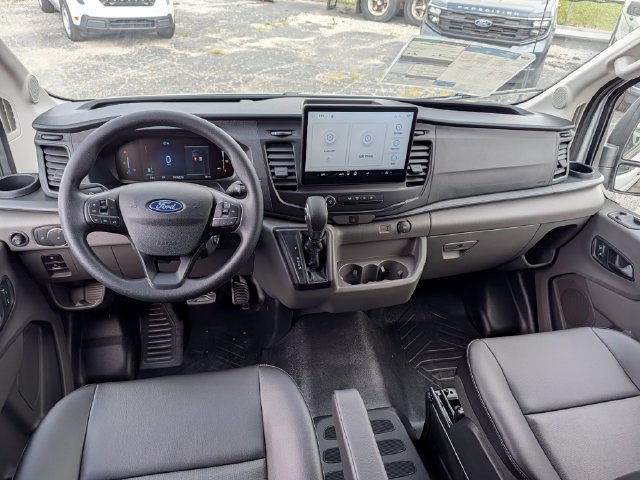 New 2027 Ford Transit 150 148 Medium Roof w/ Load Area Protection Package RWD image 9