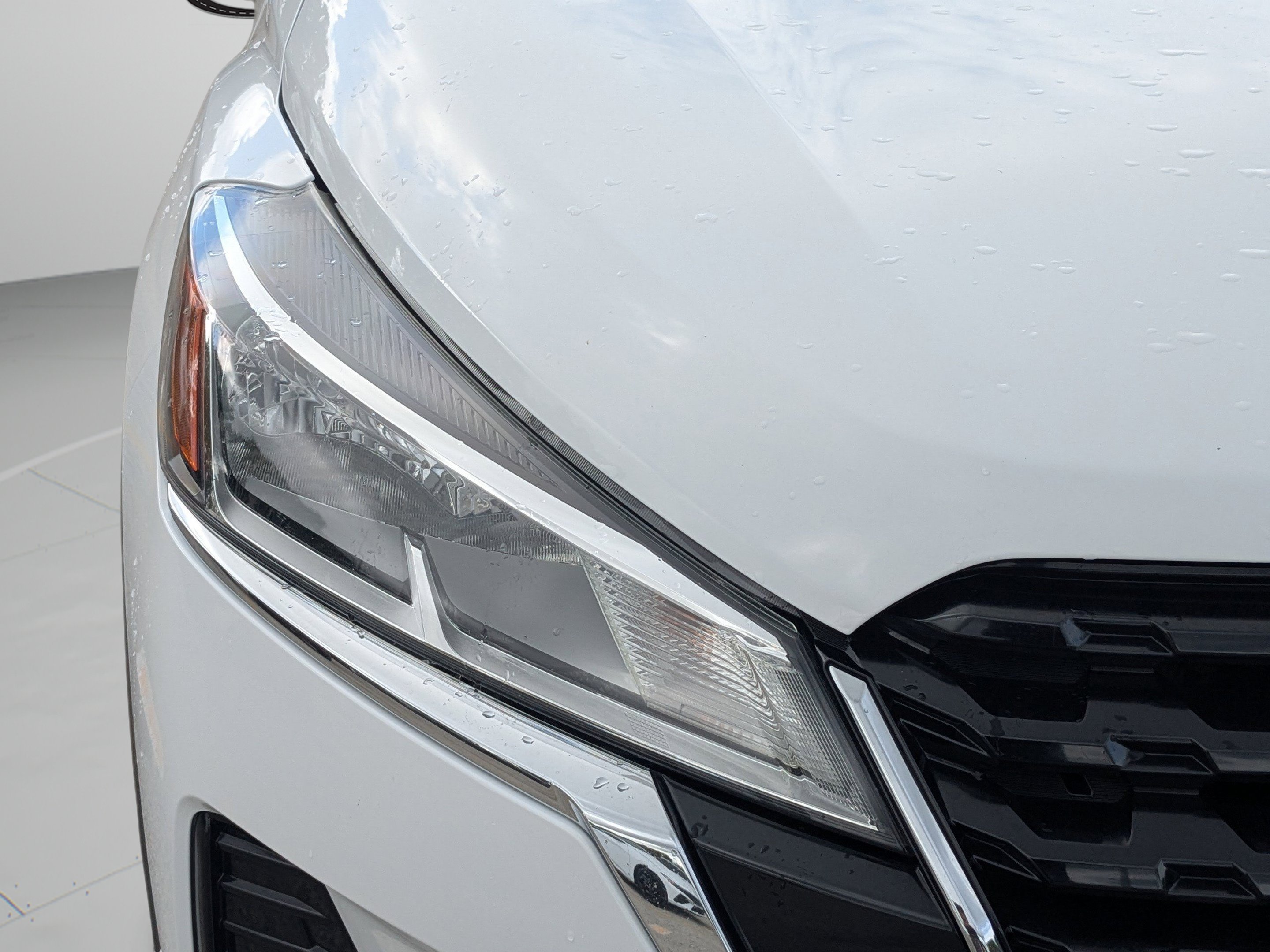 Used 2021 Nissan Kicks SV FWD image 30