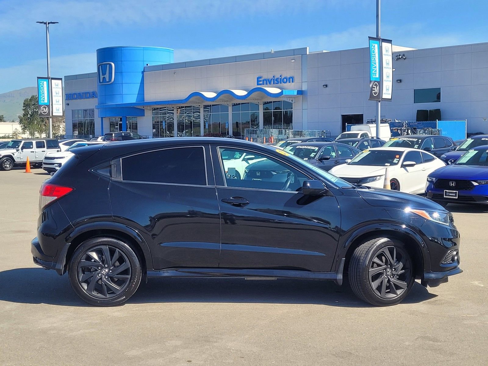 Used 2021 Honda HR-V Sport image 4
