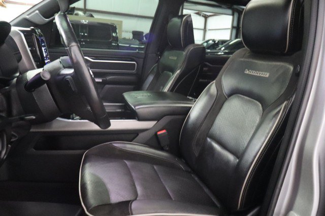 Used 2020 RAM 1500 Laramie w/ Sport Appearance Package AWD/4WD image 32