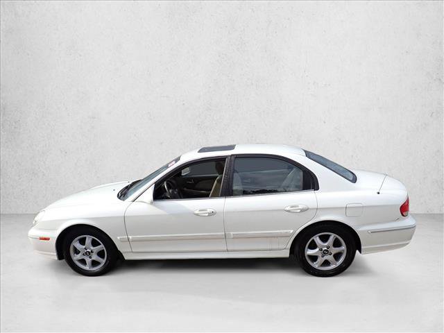 Used 2005 Hyundai Sonata GLS FWD image 2