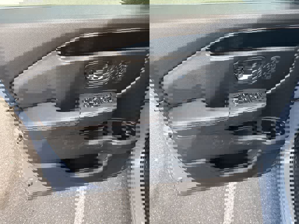 Used 2024 Honda Pilot TrailSport image 39