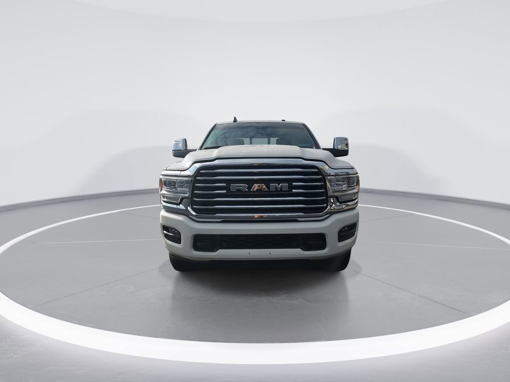 Used 2024 RAM 2500 Limited image 3