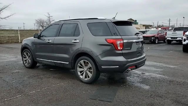 Used 2018 Ford Explorer Limited image 6