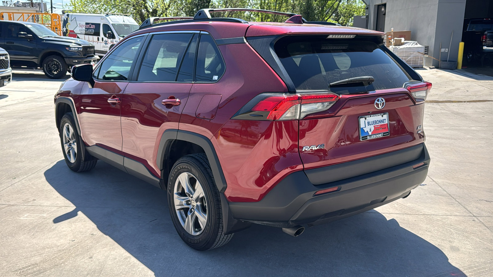 Used 2024 Toyota RAV4 XLE image 7