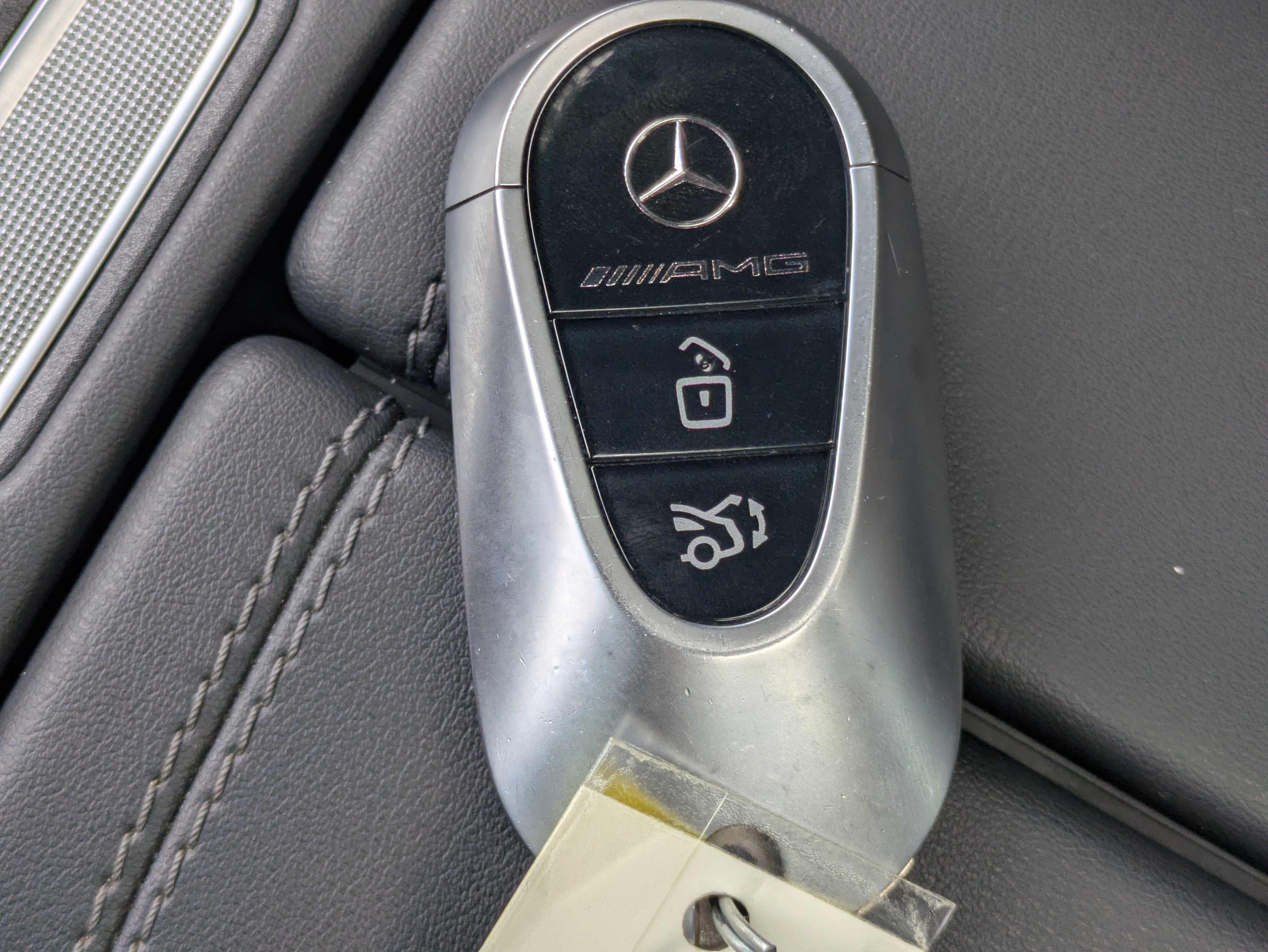 Certified 2025 Mercedes-Benz E 53 AMG e 4MATIC Sedan image 28