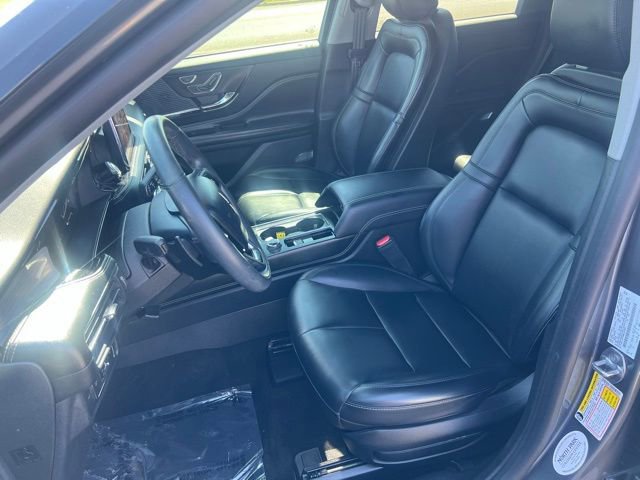 Used 2021 Lincoln Corsair AWD w/ Sport Package image 9