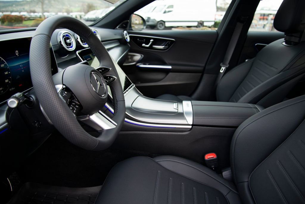 New 2026 Mercedes-Benz C 300 4MATIC Sedan image 11