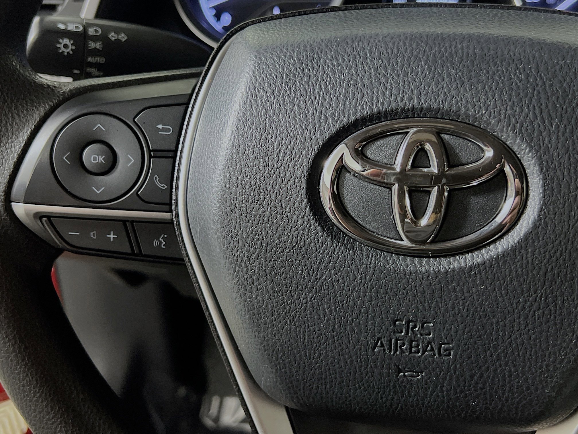 Used 2023 Toyota Camry LE image 19