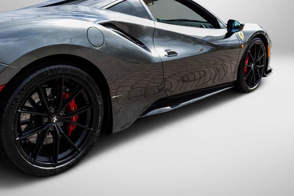 Certified 2019 Ferrari 488 Pista Coupe RWD image 21