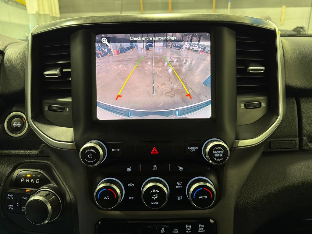 Used 2019 RAM 1500 Big Horn AWD/4WD image 9