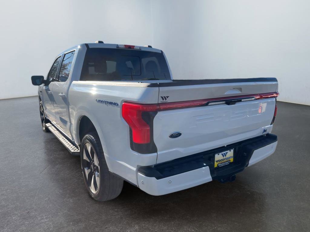 New 2023 Ford F150 Lightning Platinum image 3