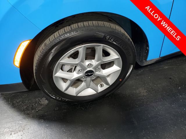 Used 2023 Kia Soul S image 7