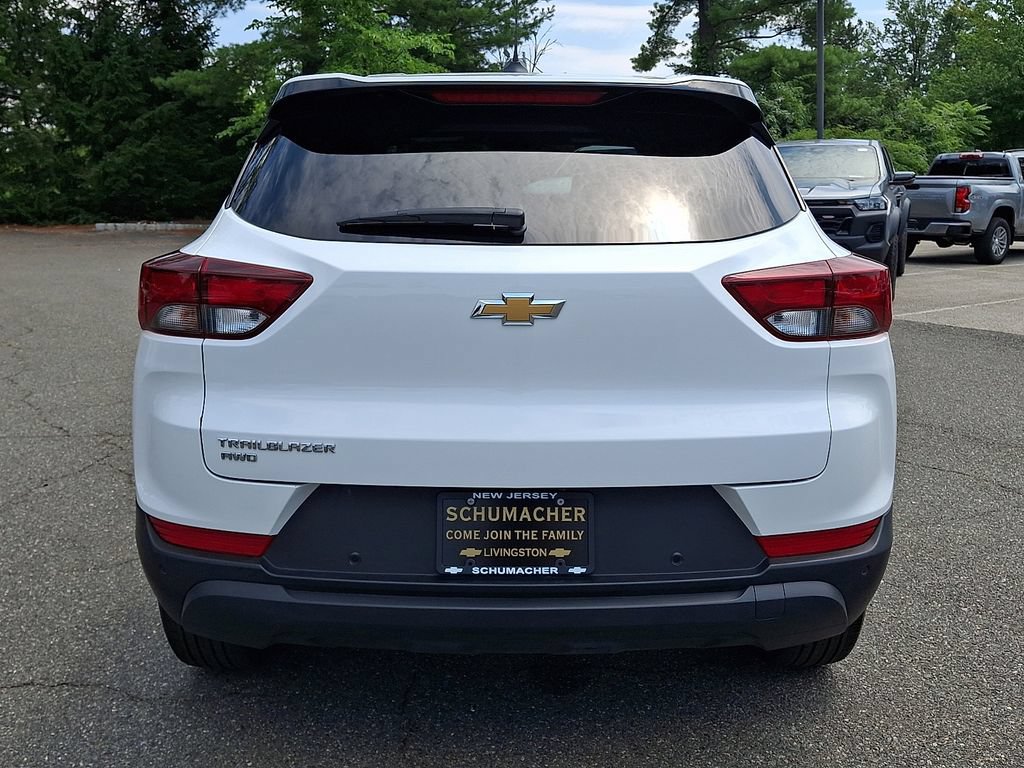 Certified 2025 Chevrolet TrailBlazer LS w/ LS Convenience Package AWD/4WD image 5