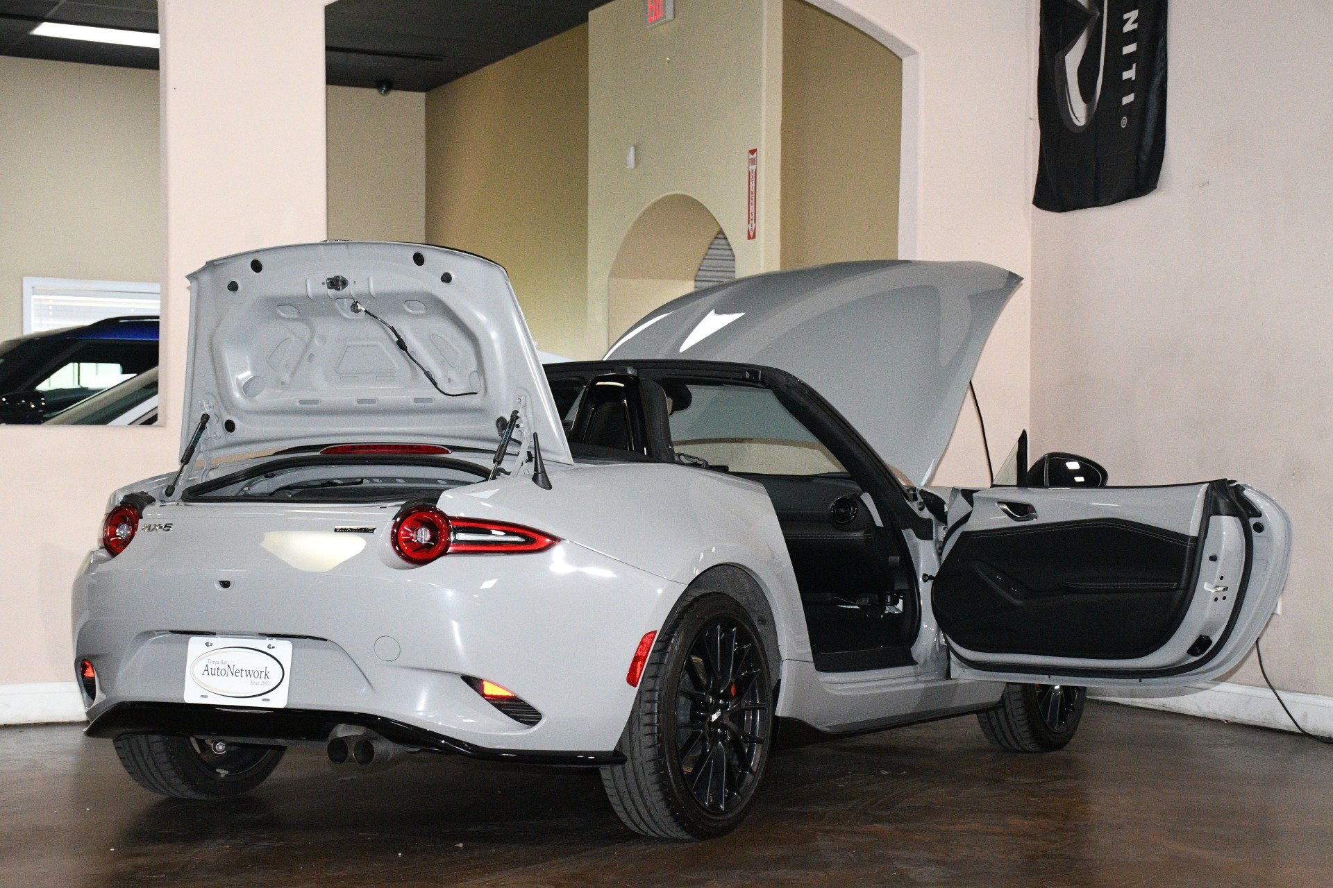 Used 2025 MAZDA MX-5 Miata Club w/ Brembo/BBS Recaro Package RWD image 91