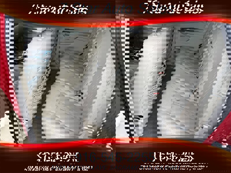 Used 2014 Cadillac SRX Luxury image 17