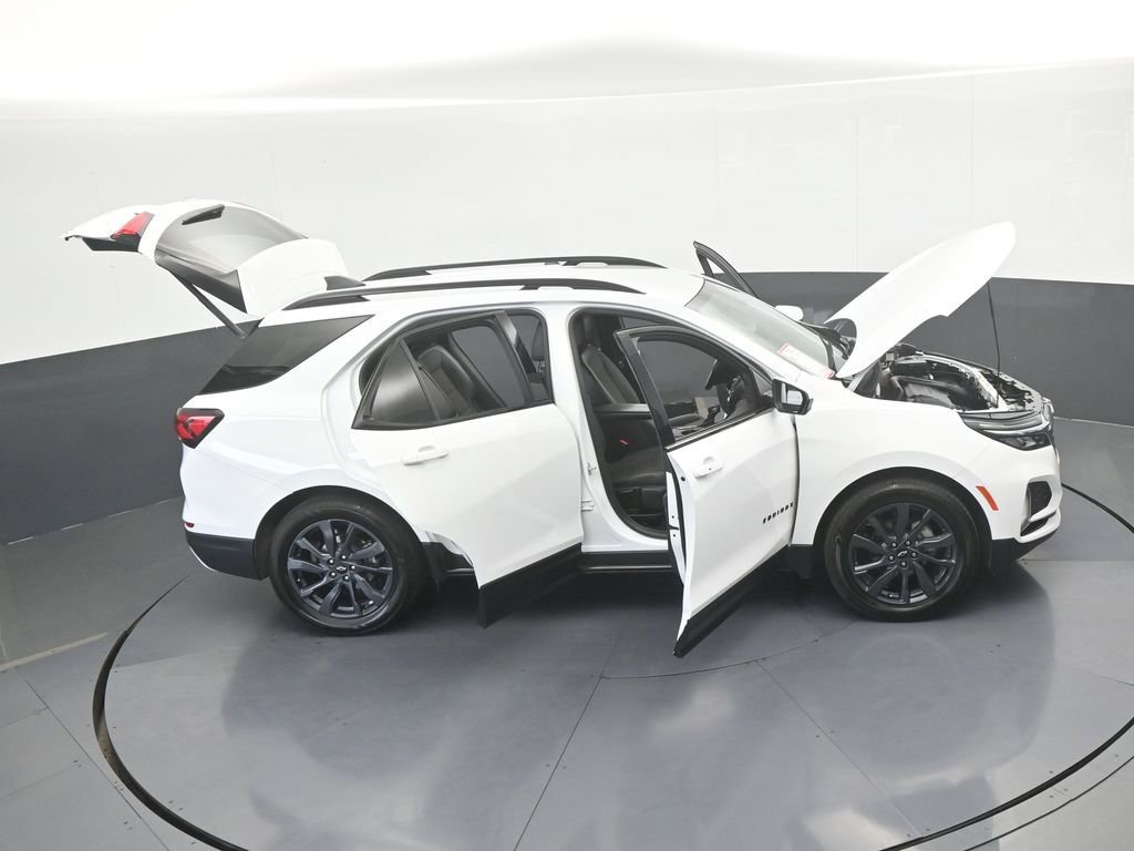 Used 2023 Chevrolet Equinox RS FWD image 65