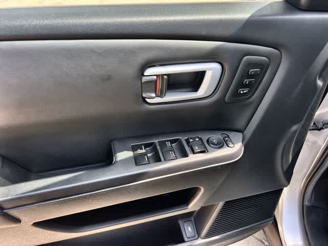 Used 2012 Honda Pilot Touring image 29