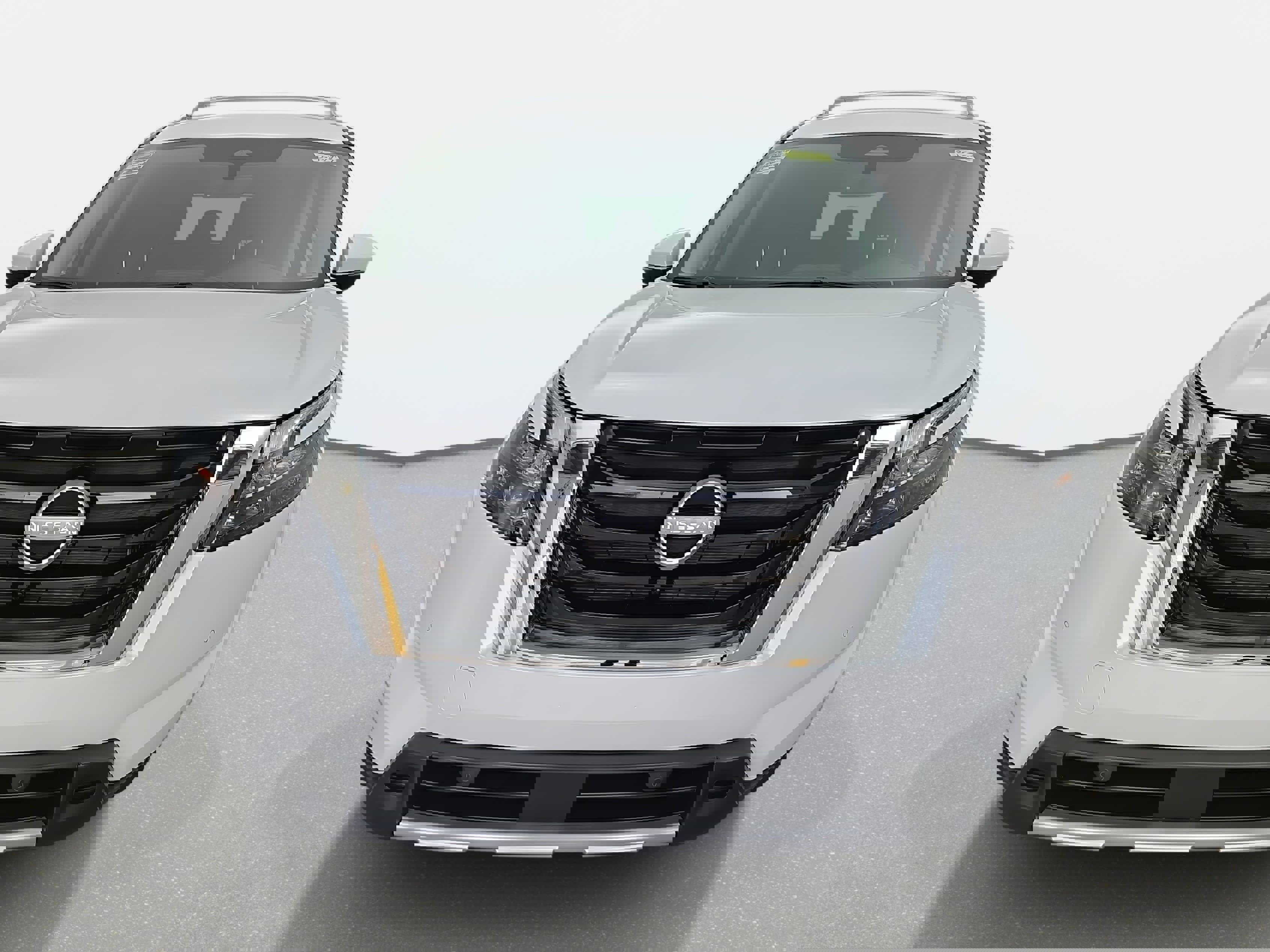 New 2025 Nissan Pathfinder SL image 2