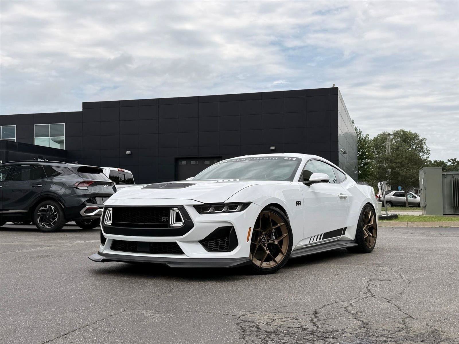 Used 2025 Ford Mustang GT Premium w/ GT Performance Package RWD video 3